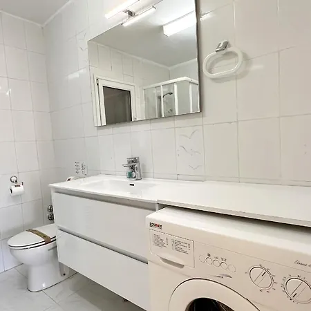 Fuer 2 Personen Ca 60 Qm In Nerja, Andalusien Costa Del Sol *